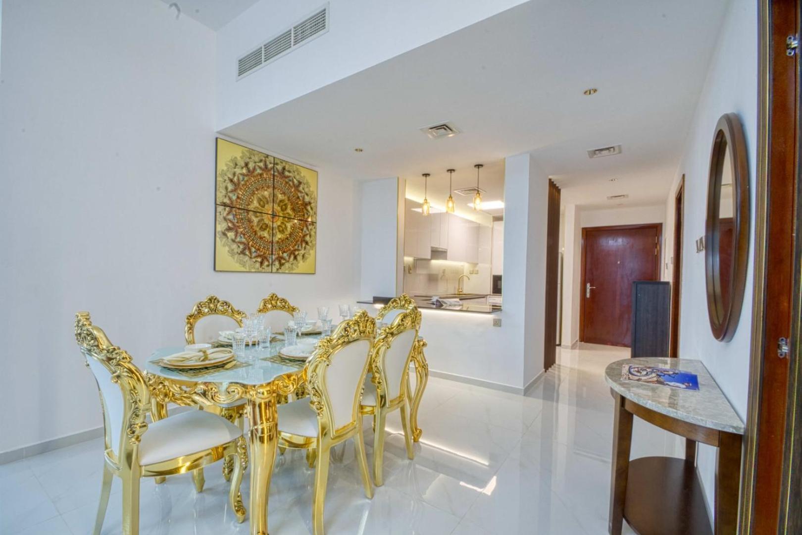 Apartment Dreaminn - 2br Spacious Marina Park With Balcony Dubai